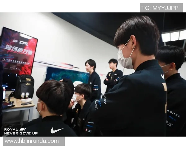 esports数据赛后复盘IG与RNG对决中的战术意识与团队配合分析